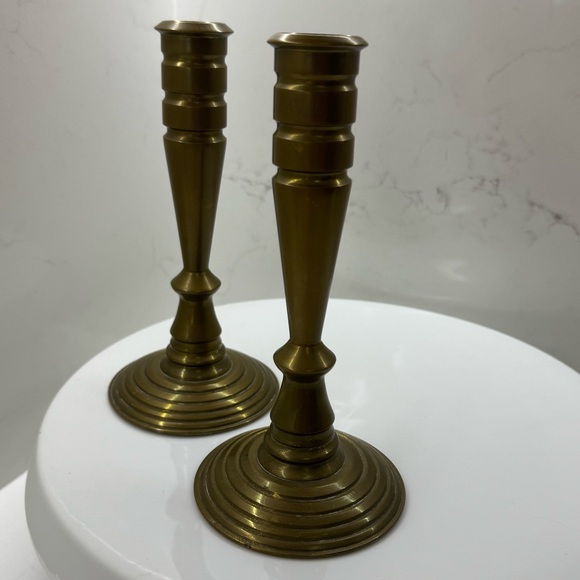 Vintage solid brass turned MCM 7” candlestick holders (set of 2) - Picture 7 of 11